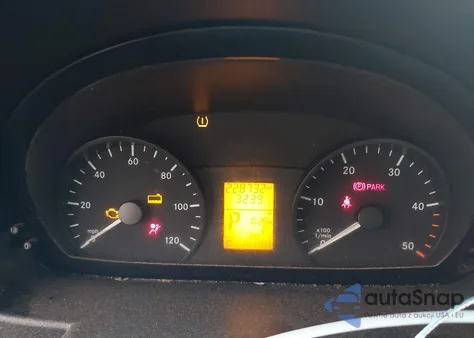 2016 Mercedes-Benz Sprinter 2500 Normal Roof z USA, uszkodzony, nr VIN WD3PE7DD7GP178957